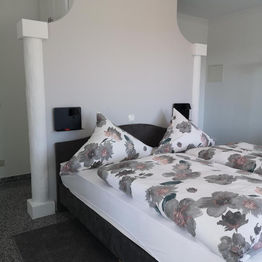 Haus Marvin Hotel Dottingen  Eksteriør billede