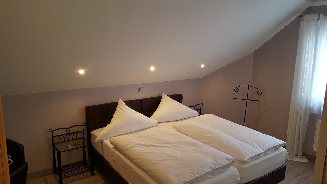 Haus Marvin Hotel Dottingen  Eksteriør billede