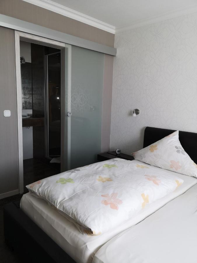Haus Marvin Hotel Dottingen  Eksteriør billede